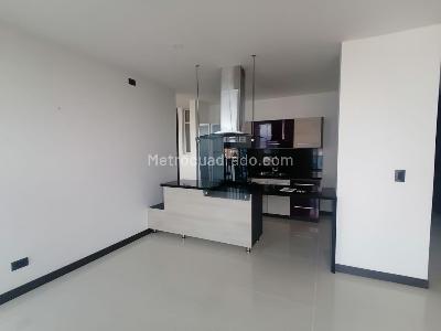 Apartamento en venta en Pinares, Pereira · foto 2 de 20
