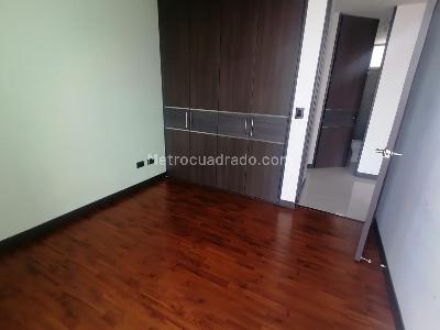 Apartamento en venta en Pinares, Pereira · foto 7 de 20