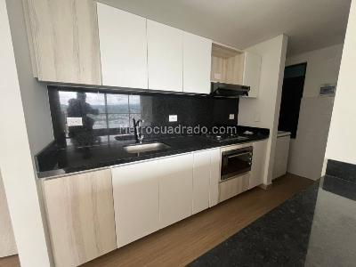 Apartamento en venta en Av, Pereira · foto 3 de 11