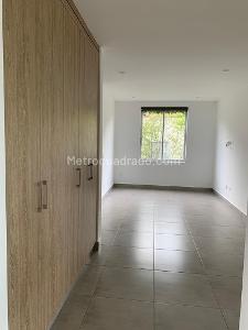 Casa de 3 alcobas en venta en Pueblito Cafetero, Pereira · foto 6 de 8