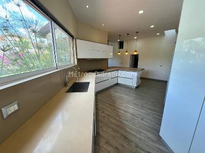 Casa de 5 alcobas en venta en Via Cerritos, Pereira, 1400 m² · foto 7 de 20