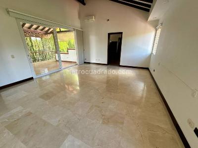 Casa de 5 alcobas en venta en Via Cerritos, Pereira, 1400 m² · foto 12 de 20