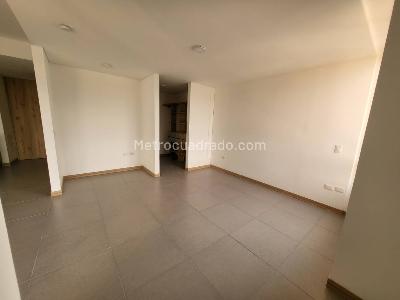 Apartaestudio en venta en Pinares, Pereira, 52 m² · foto 3 de 12