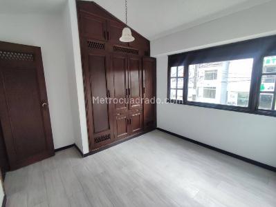 Casa de 5 alcobas en venta en Av 30 De Agosto, Pereira, 246 m² · foto 18 de 20