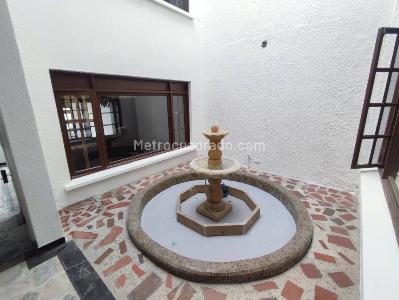 Casa de 5 alcobas en venta en Av 30 De Agosto, Pereira, 246 m² · foto 20 de 20