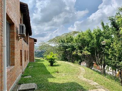 Apartaestudio en venta en Av, Pereira, 63 m² · foto 2 de 9