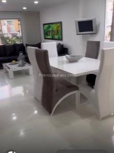 Casa en venta en Pueblito Cafetero, Pereira · foto 3 de 14