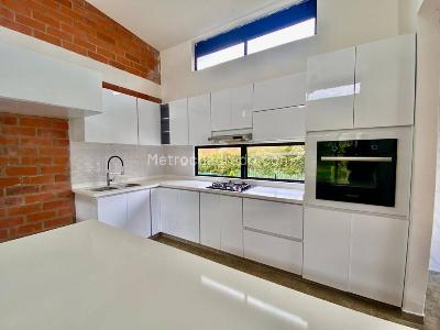 Casa en venta en Via Armenia, Pereira · foto 9 de 19