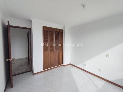 Apartamento en venta en Los Alpes, Pereira · foto 13 de 20