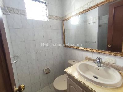 Apartamento en venta en Los Alpes, Pereira · foto 16 de 20