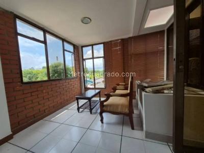Casa de 4 alcobas en venta en Palermo, Pereira, 178 m² · foto 14 de 16