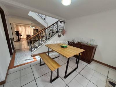 Casa de 4 alcobas en venta en Palermo, Pereira, 178 m² · foto 5 de 16