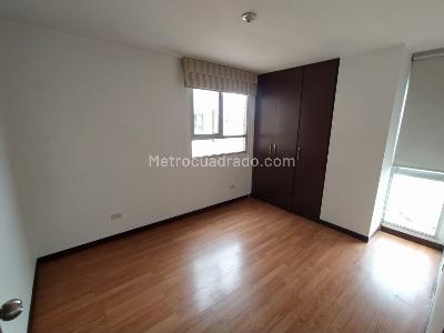 Apartamento de 3 alcobas en venta en Pinares, Pereira, 92 m² · foto 5 de 14