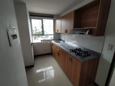 Apartamento de 3 alcobas en venta en Pinares, Pereira, 92 m² · foto 6 de 14