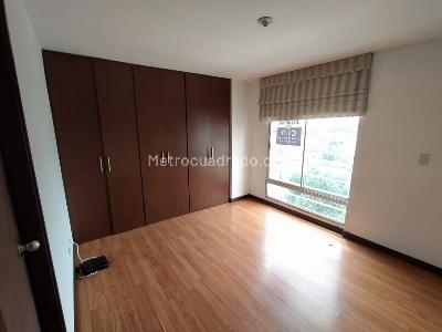 Apartamento de 3 alcobas en venta en Pinares, Pereira, 92 m² · foto 9 de 14