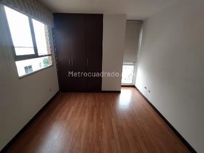 Apartamento de 3 alcobas en venta en Pinares, Pereira, 92 m² · foto 10 de 14