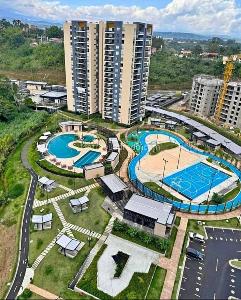 Apartamento de 3 alcobas en venta en Via Cerritos, Pereira, 130 m² · foto 18 de 19
