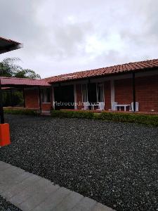 Casa en venta en Via Alcala, Pereira · foto 2 de 20