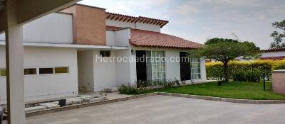 Casa en venta en Pueblito Cafetero, Pereira · foto 3 de 10