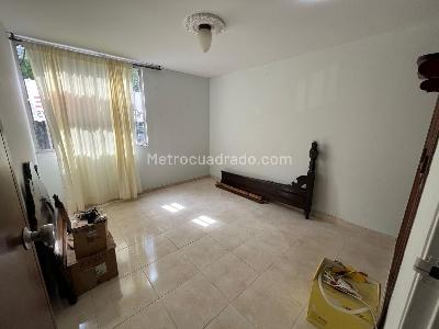 Apartamento de 3 alcobas en venta en Pinares, Pereira, 118 m² · foto 4 de 9