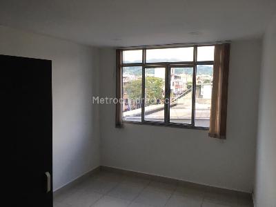 Apartamento de 5 alcobas en venta en San Jose Corocito, Pereira, 170 m² · foto 11 de 20