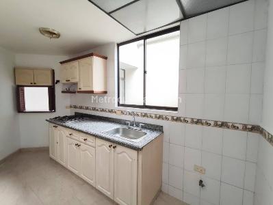 Casa de 3 alcobas en venta en Tulcan, Pereira, 153 m² · foto 7 de 20