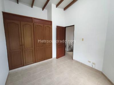 Casa de 3 alcobas en venta en Tulcan, Pereira, 153 m² · foto 9 de 20