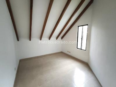 Casa de 3 alcobas en venta en Tulcan, Pereira, 153 m² · foto 15 de 20