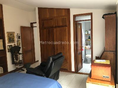 Casa en venta en Av, Pereira · foto 3 de 20