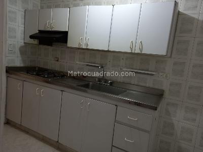 Apartamento en venta en Centro, Pereira · foto 3 de 20