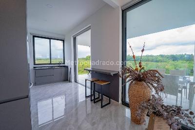 Casa de 3 alcobas en venta en Cerritos, Pereira, 2000 m² · foto 8 de 18