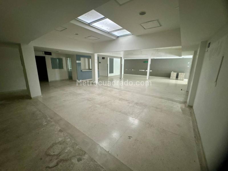 Local Comercial en Venta, Alamos, Pereira - Más