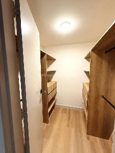 Apartamento de 3 alcobas en venta en El Poblado, Medellín, 246 m² · foto 9 de 10