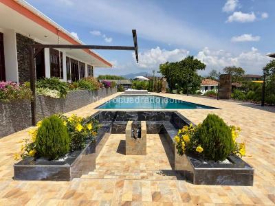 Casa en venta en Via Alcala, Pereira · foto 2 de 20