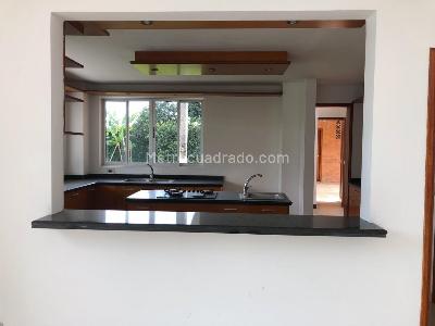 Casa de 5 alcobas en venta en Cerritos, Pereira, 1960 m² · foto 10 de 14