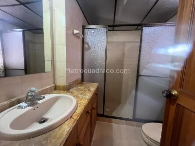 Apartamento en venta en Centro, Pereira · foto 13 de 16