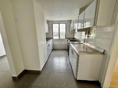 Apartamento en venta en Centro, Pereira · foto 5 de 19