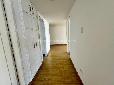Apartamento en venta en Centro, Pereira · foto 7 de 19