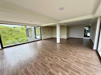 Casa de 5 alcobas en venta en Via Armenia, Pereira · foto 13 de 19