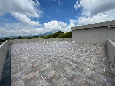 Casa de 5 alcobas en venta en Via Armenia, Pereira · foto 16 de 19
