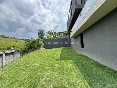 Casa de 5 alcobas en venta en Via Armenia, Pereira · foto 19 de 19