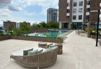 Apartamento en venta en Pinares, Pereira · foto 2 de 17