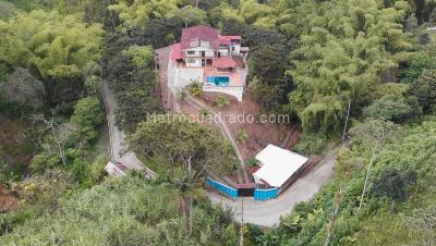 Casa de 4 alcobas en venta en Kenedy, Pereira · foto 9 de 10