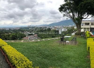 Casa en venta en Ciudad Jardin, Pereira · foto 2 de 20