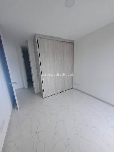 Apartamento en venta en Av 30 De Agosto, Pereira · foto 7 de 11