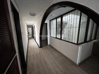 Apartamento en venta en Centro, Pereira · foto 8 de 10