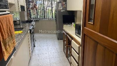 Apartamento en venta en Alamos, Pereira · foto 10 de 13