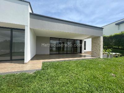 Casa en venta en Via Armenia, Pereira · foto 2 de 20