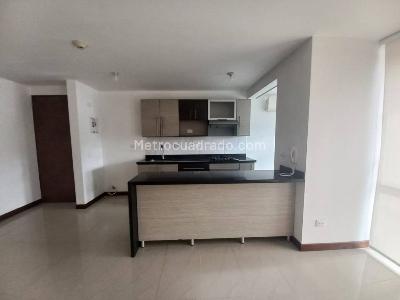 Apartamento de 3 alcobas en venta en Pinares, Pereira, 78 m² · foto 6 de 19