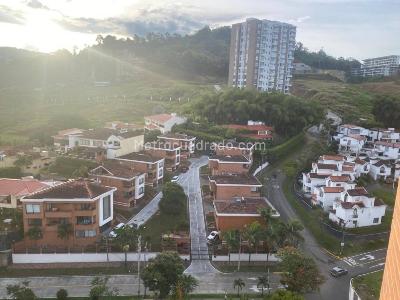 Apartamento de 3 alcobas en venta en Pinares, Pereira, 78 m² · foto 18 de 19